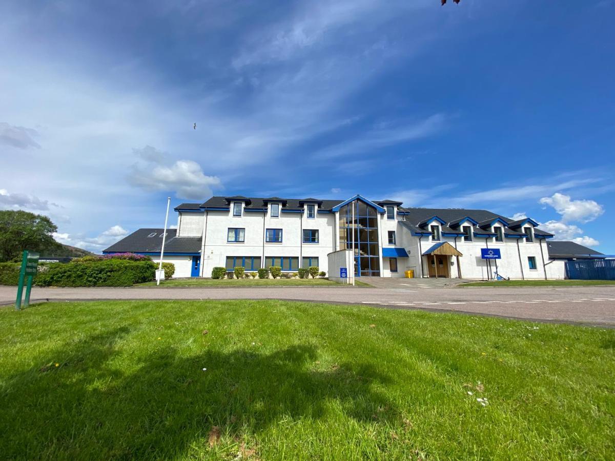Waterfront Lodge - Accommodation Only Fort William Buitenkant foto