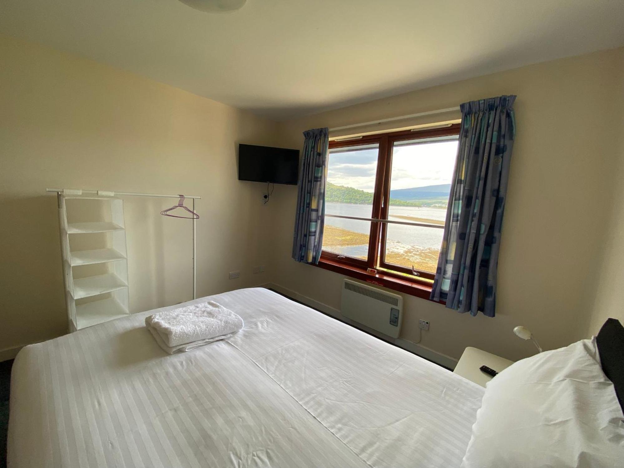 Waterfront Lodge - Accommodation Only Fort William Kamer foto